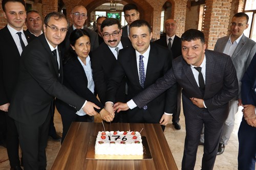 KAYMAKAM BİLİCİ TAPU VE KADASTRO GENEL MÜDÜRLÜĞÜNÜN KURULUŞ YILDÖNÜMÜ YEMEĞİNE KATILDI